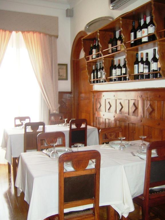 Alentejano Low Cost Hotel Эштремош Экстерьер фото